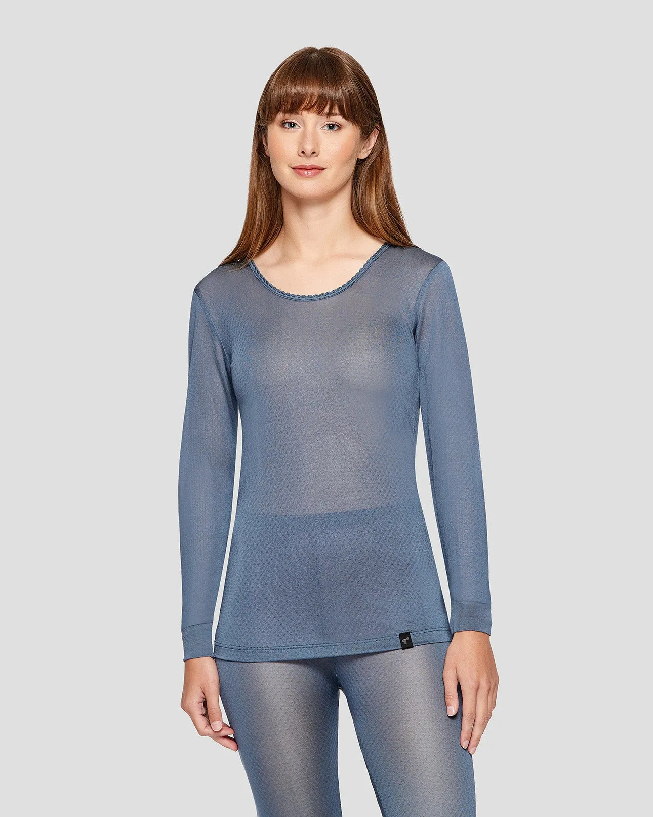 1.0 Women's Thermasilk® Heritage Lightweight Scoop Neck Baselayer Top