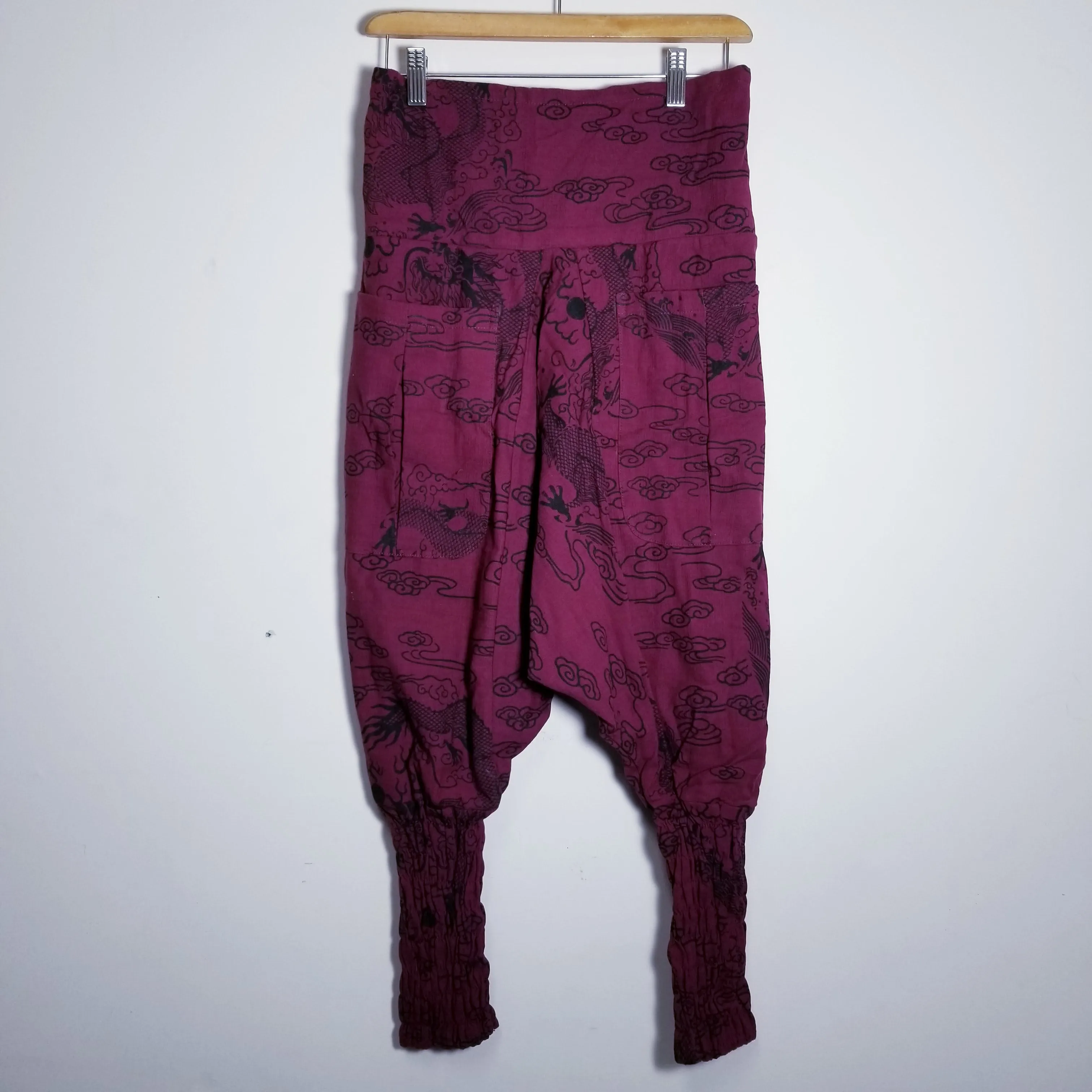 2020 Mahogany Red Dragon

Ninja Pants