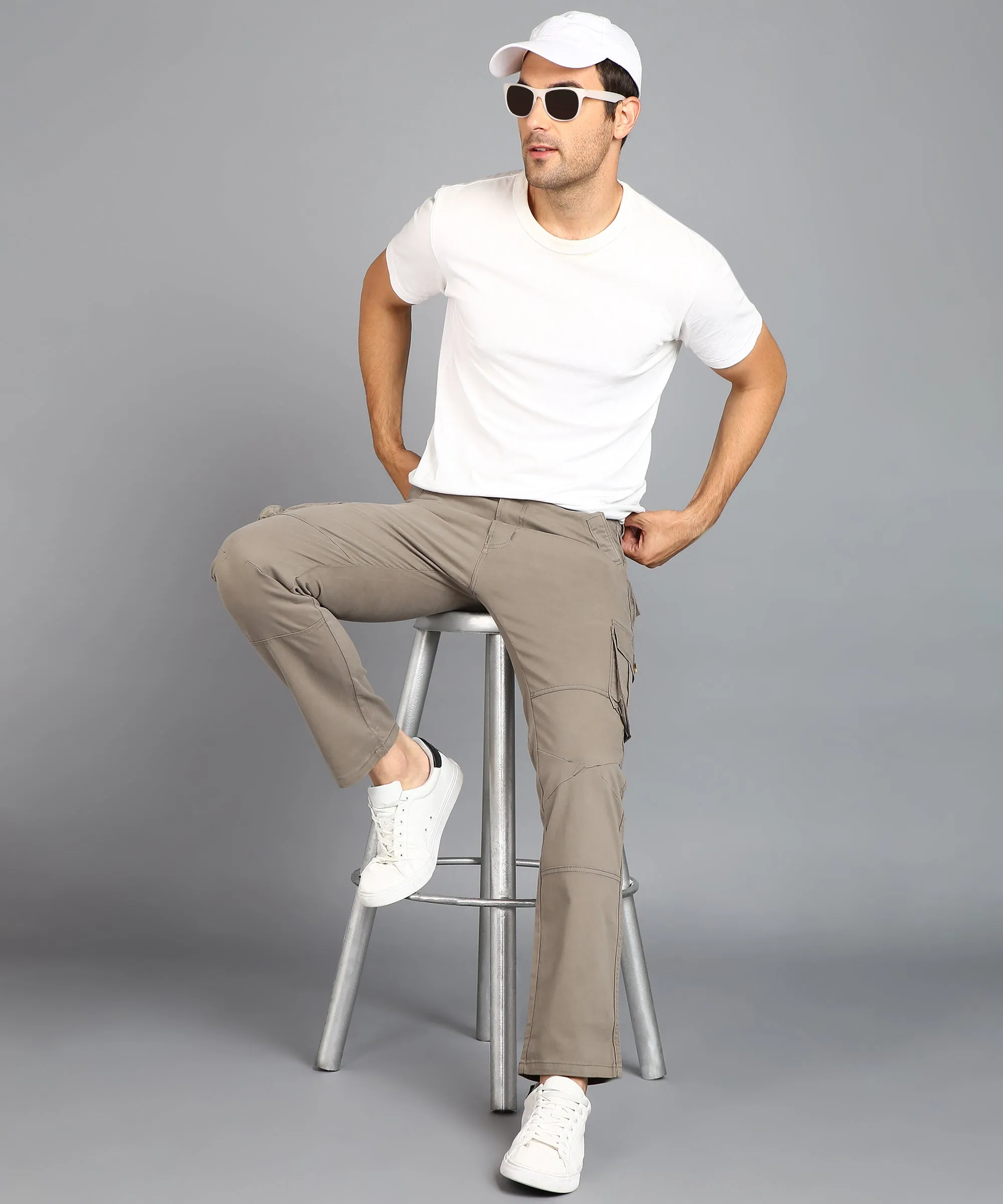 Men's Grey Regular Fit Solid Cargo Chino Pant with 6 Pockets