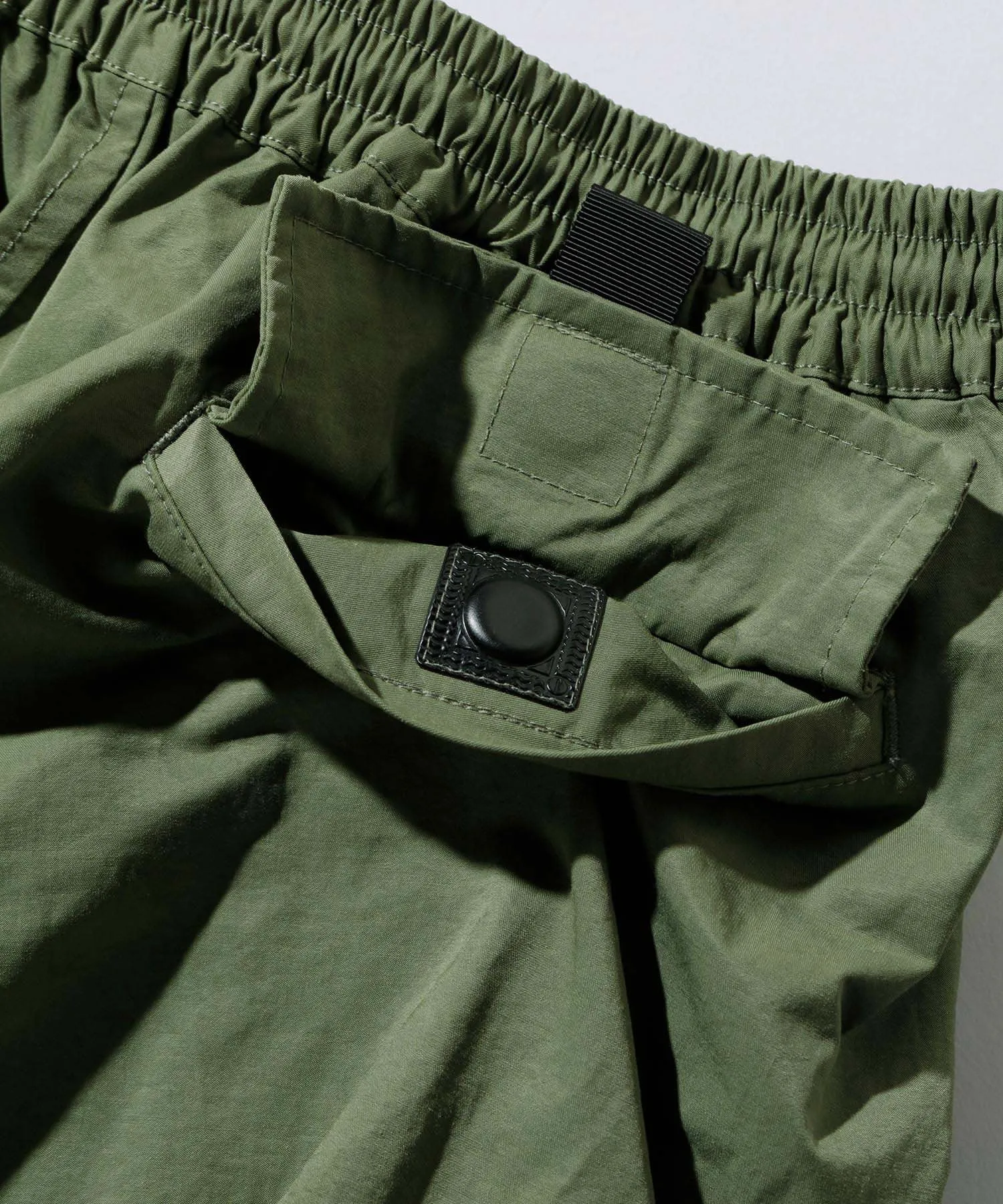 NYLON EASY CARGO PANTS