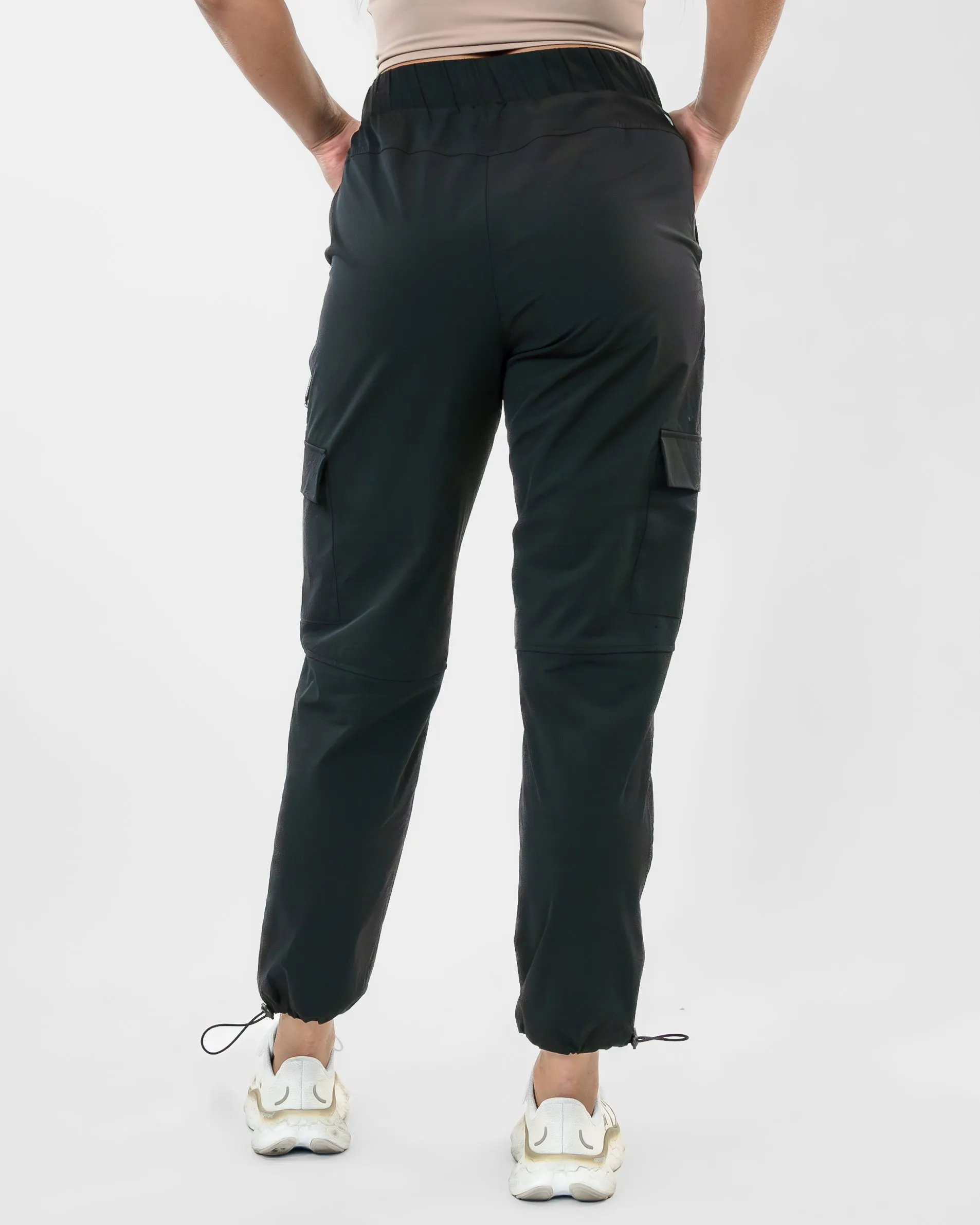 Trek Pants - Black