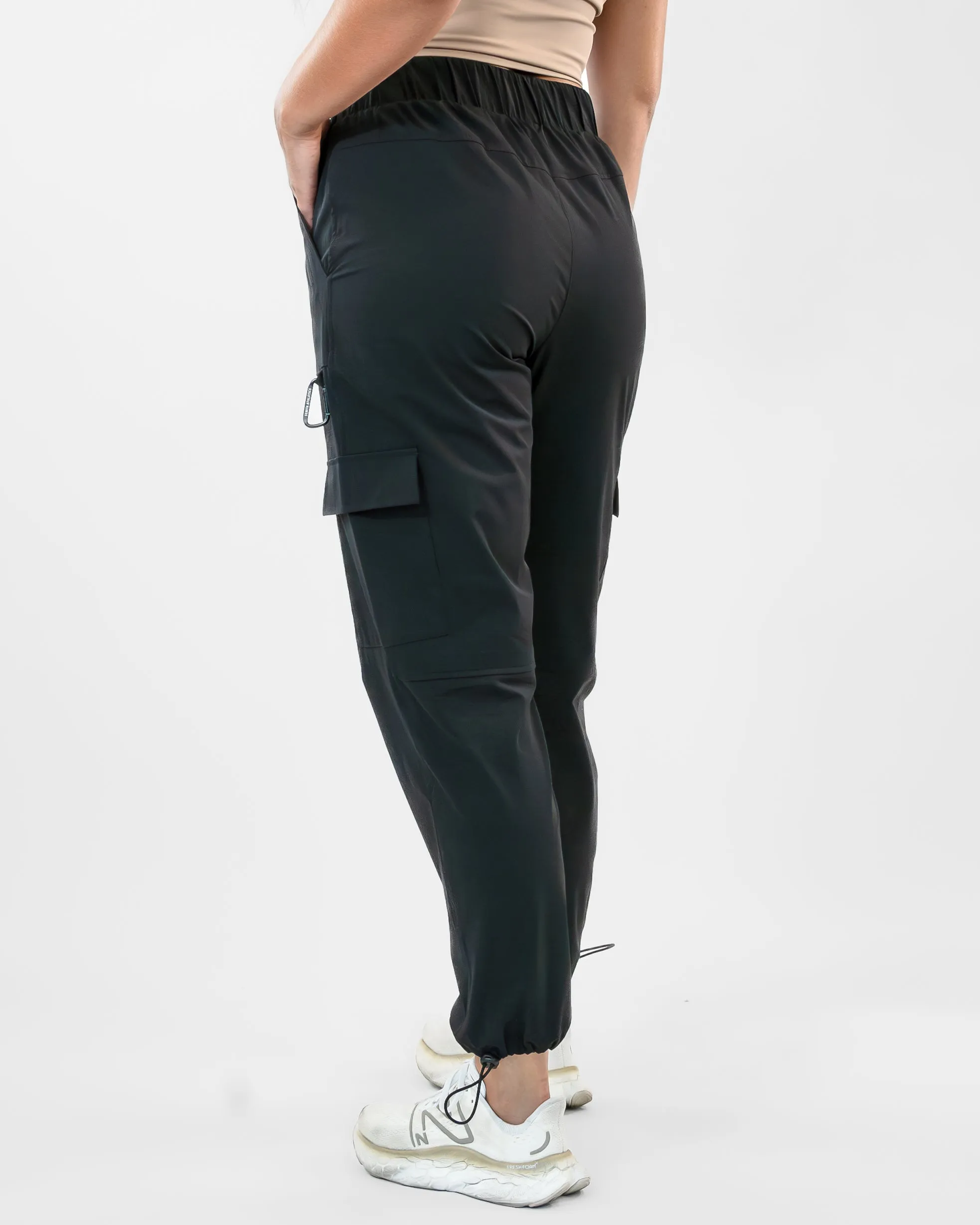 Trek Pants - Black